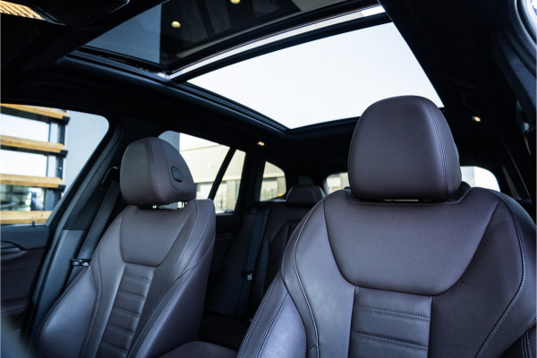 BMW X3 xDrive30e - M Sport | Panorama | Laser | Memory | 360 Camera
