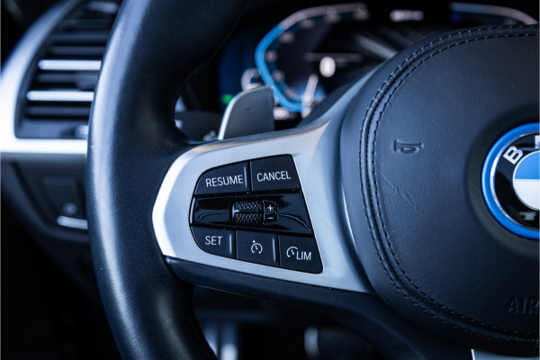 BMW X3 xDrive30e - M Sport | Panorama | Laser | Memory | 360 Camera