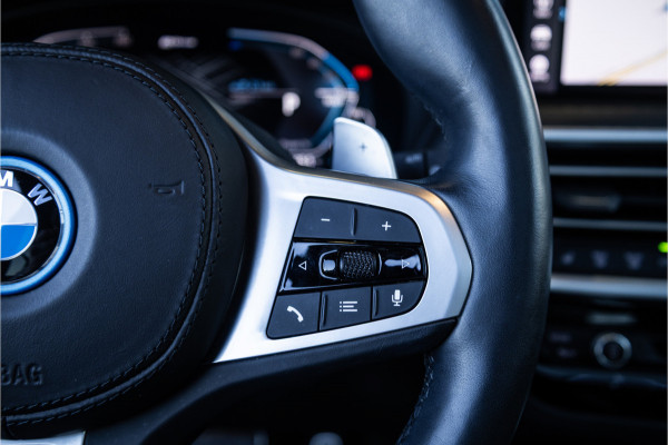 BMW X3 xDrive30e - M Sport | Panorama | Laser | Memory | 360 Camera