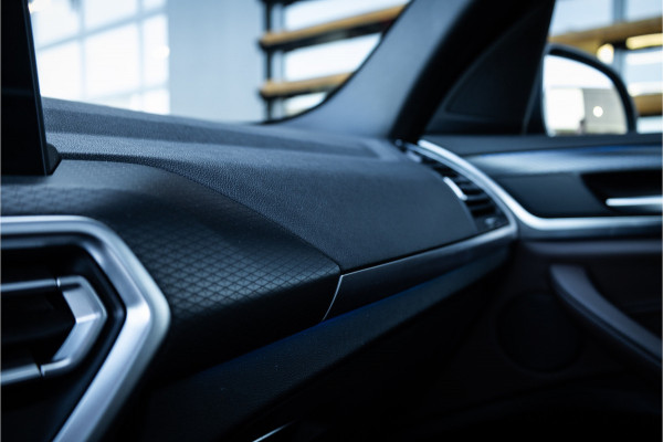 BMW X3 xDrive30e - M Sport | Panorama | Laser | Memory | 360 Camera