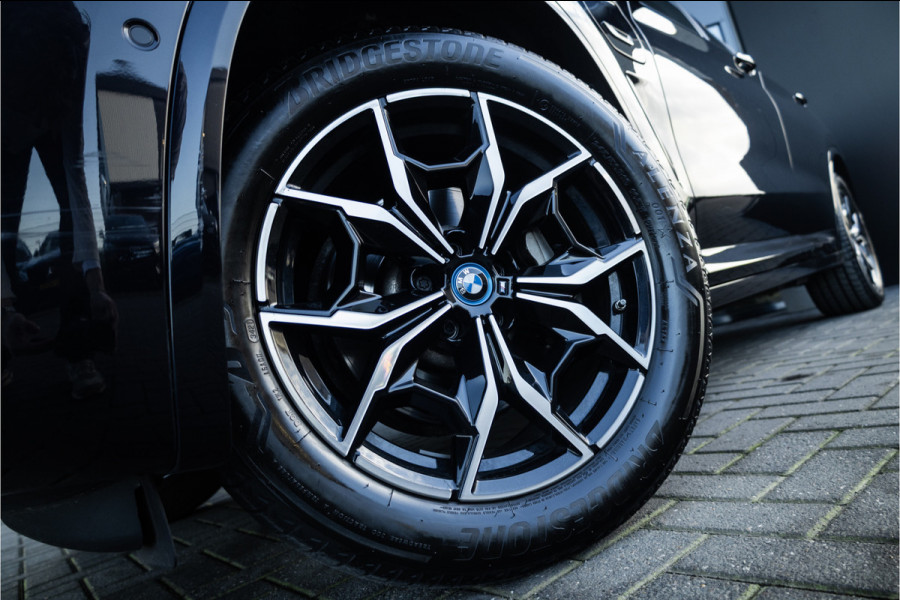 BMW X3 xDrive30e - M Sport | Panorama | Laser | Memory | 360 Camera