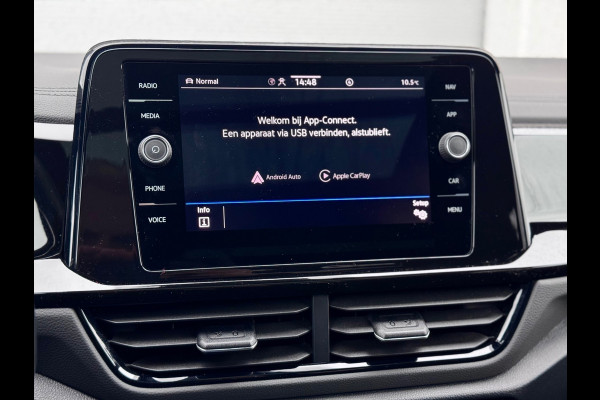 Volkswagen T-Roc 1.5 TSI R-Line Pano/Massage/AppleCarPlay