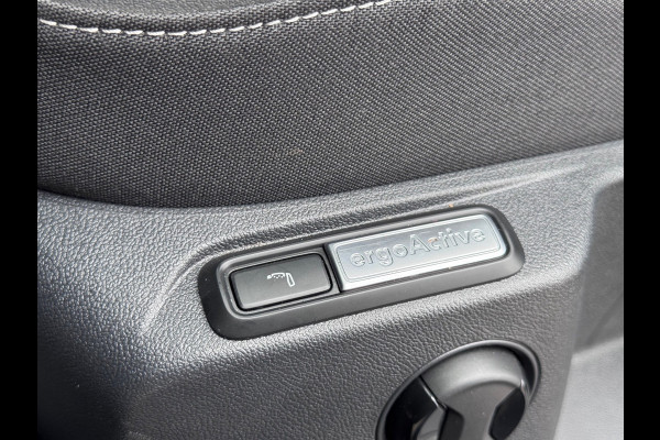 Volkswagen T-Roc 1.5 TSI R-Line Pano/Massage/AppleCarPlay