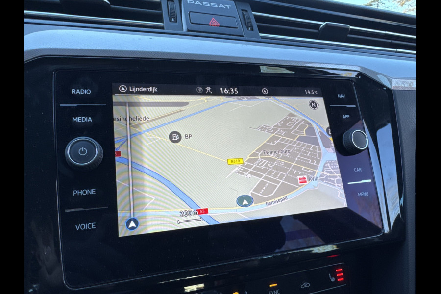 Volkswagen Passat Variant 1.5 TSI 150PK DSG BUSINESS CAMERA/ACC/NAVI