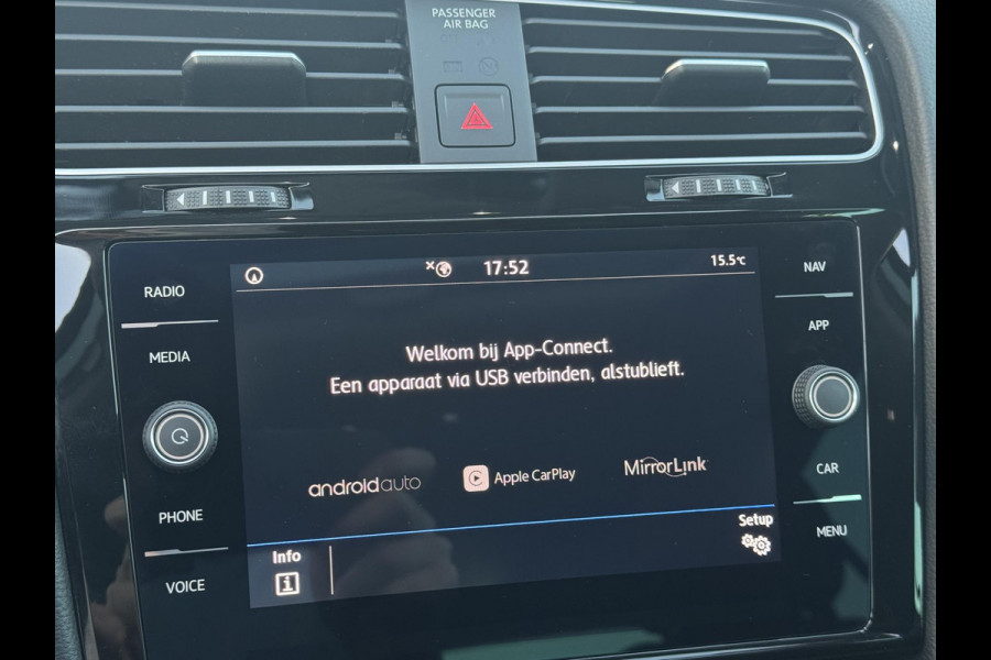 Volkswagen Golf 1.5 TSI Highline NL-AUTO | DEALER ONDERHOUDEN | PANODAK | TREKHAAK