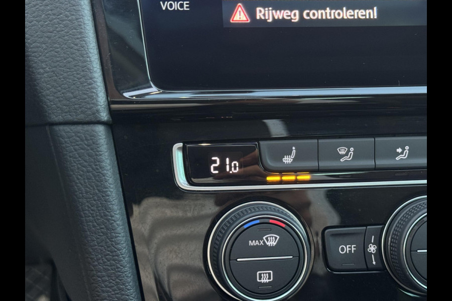 Volkswagen Golf 1.5 TSI Highline NL-AUTO | DEALER ONDERHOUDEN | PANODAK | TREKHAAK