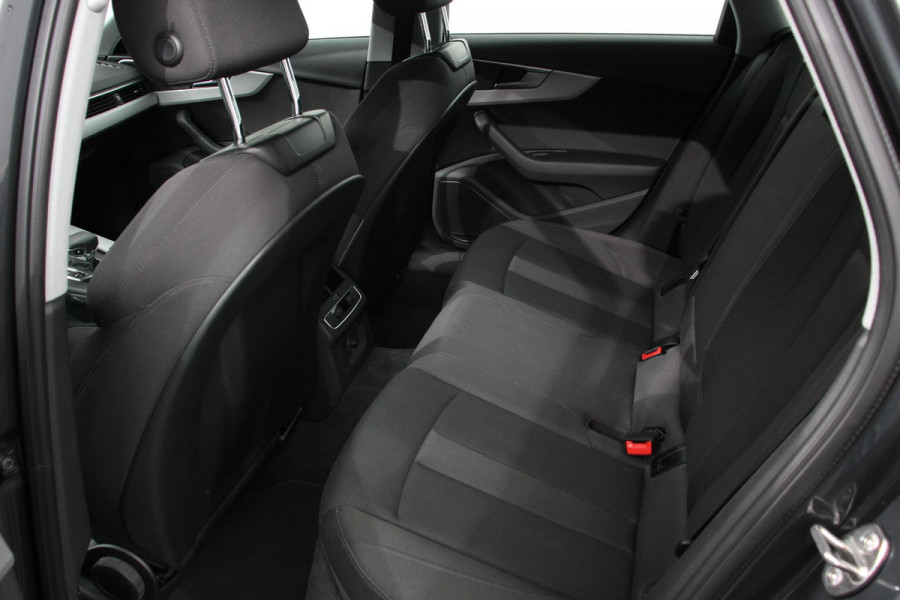 Audi A4 Avant 40 TFSI 190pk S-Tronic Advanced Prestige Plus | Navigatie | Climate Control | Tour pakket | Adaptive Cruise Control | Electrisch bedienbare achterklep | Led | Dab | Parkeer sensoren V+A | Digitale Cockpit
