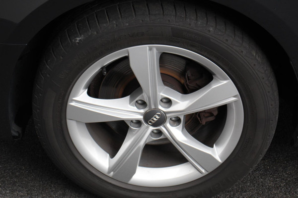 Audi A4 Avant 40 TFSI 190pk S-Tronic Advanced Prestige Plus | Navigatie | Climate Control | Tour pakket | Adaptive Cruise Control | Electrisch bedienbare achterklep | Led | Dab | Parkeer sensoren V+A | Digitale Cockpit