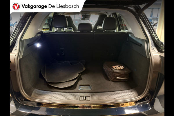 MG EHS 1.5 TGDI Luxury PHEV / automaat / 360camera / Leder/ carplay / Panorama-dak