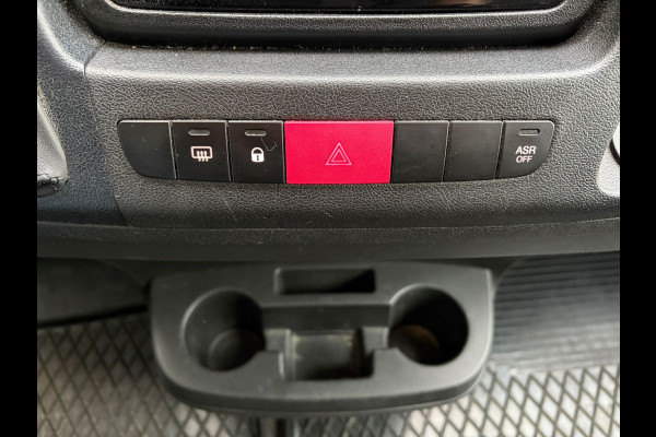 Citroën Jumper 35 2.2HDi 165PK L3H2 Euro 6 3-Persoons Trekhaak Camera Ecc Pdc Wandbetimmering Houtenvloer Achterdeuren Schuifdeur 3.000KG Trekgewicht