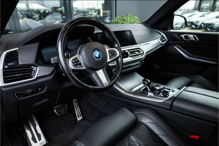 BMW X5 xDrive45e Executive - M Sport | Panorama | Luchtvering | 360 Camera