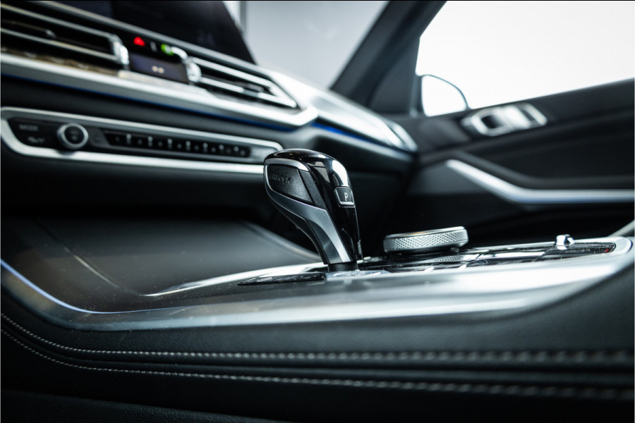BMW X5 xDrive45e Executive - M Sport | Panorama | Luchtvering | 360 Camera
