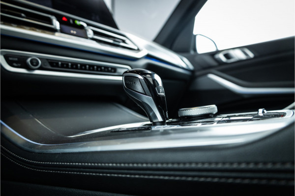 BMW X5 xDrive45e Executive - M Sport | Panorama | Luchtvering | 360 Camera