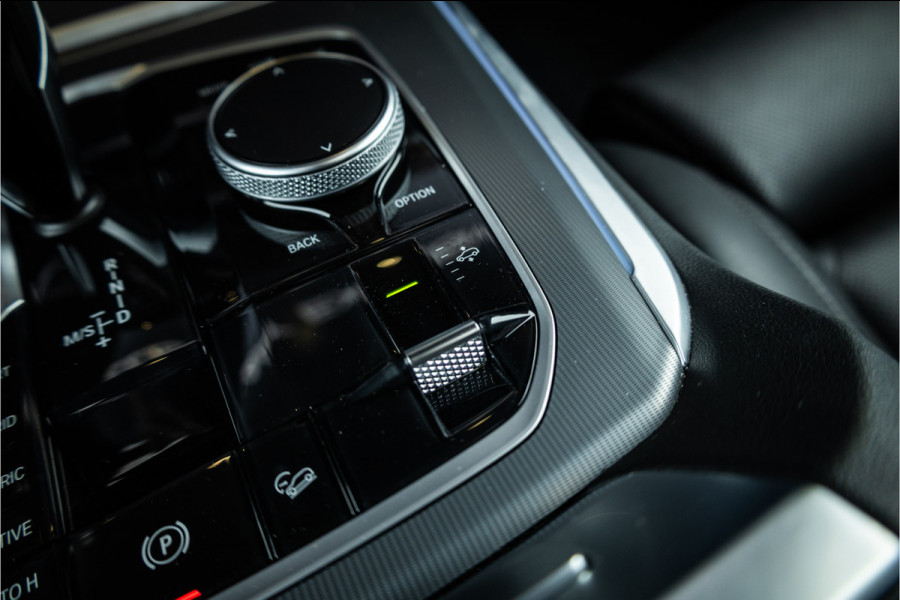 BMW X5 xDrive45e Executive - M Sport | Panorama | Luchtvering | 360 Camera