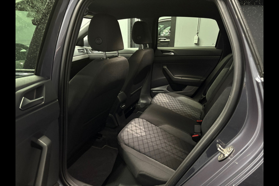 Volkswagen Polo 1.0 TSI R-Line Business IQ