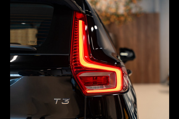 Volvo XC40 1.5 T3 163PK Momentum, Navi, Cruise, Cam, PDC, Clima, Voll Led, Bluetooth/Tel, Private Glas, Volledig Onderhouden