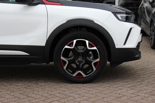 Opel Mokka Electric Ultimate 50 kWh / SOH 94,2% / Trekhaak / Camera / CarPlay / Keyless / LED Koplampen / 17'' / Navigatie / DAB / Dodehoek / Cruise Control Adaptief / Warmtepomp