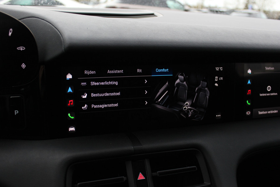 Porsche Taycan Cross Turismo 4 93 kWh / Panoramadak / Camera / Passenger Display / Nachtzicht / 20'' / Bose / Stuur+Stoelverwarming / DAB / Cruise Control