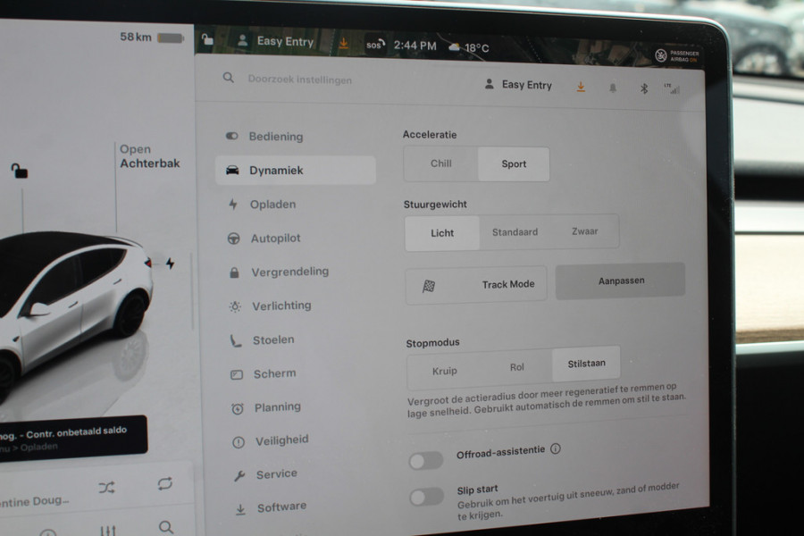 Tesla Model Y Performance AWD 75 kWh / SoH 93,1% / Trekhaak / Autopilot / Panoramadak / Camera / Keyless / Leder / Dodehoek / Navigatie / Stoelverwarming