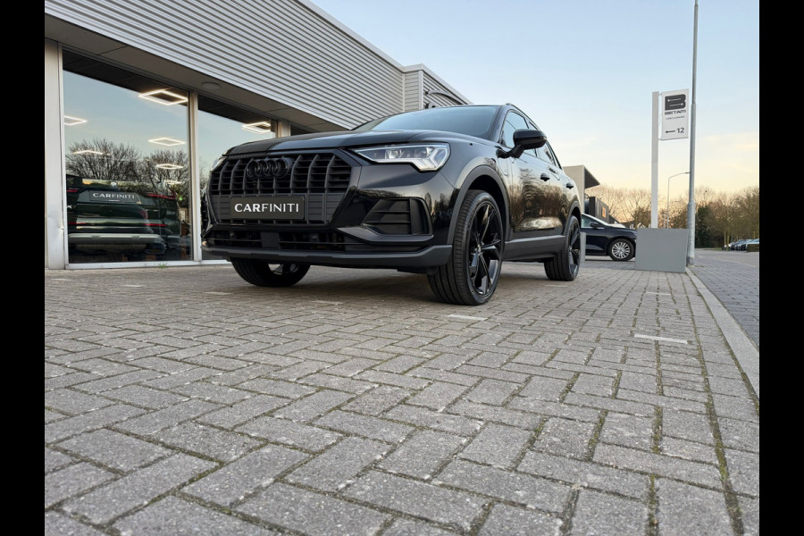 Audi Q3 Sportback 45 TFSI e Edition, Navi Carplay / Climate / Cruise / Elektrische Achterklep / 20" Lichtmetaal.