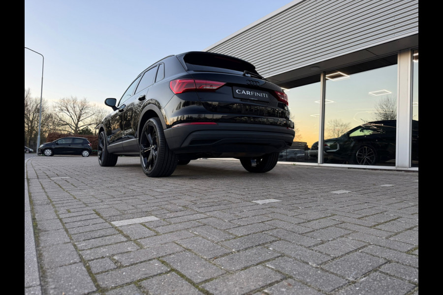 Audi Q3 Sportback 45 TFSI e Edition, Navi Carplay / Climate / Cruise / Elektrische Achterklep / 20" Lichtmetaal.