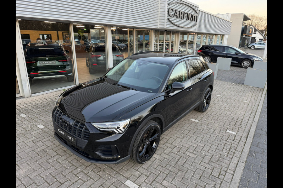 Audi Q3 Sportback 45 TFSI e Edition, Navi Carplay / Climate / Cruise / Elektrische Achterklep / 20" Lichtmetaal.