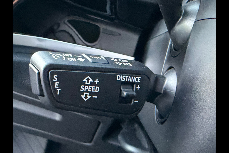 Audi Q3 Sportback 45 TFSI e Edition, Navi Carplay / Climate / Cruise / Elektrische Achterklep / 20" Lichtmetaal.