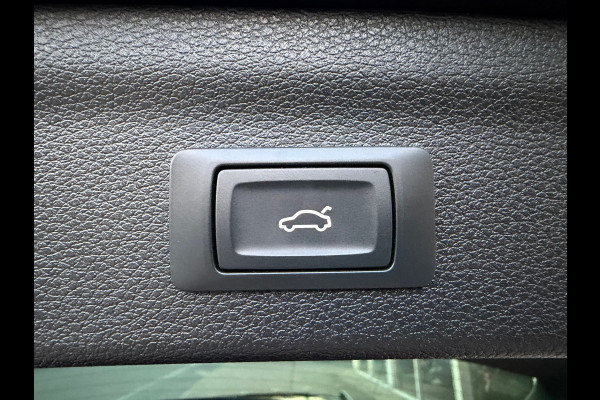 Audi Q3 Sportback 45 TFSI e Edition, Navi Carplay / Climate / Cruise / Elektrische Achterklep / 20" Lichtmetaal.