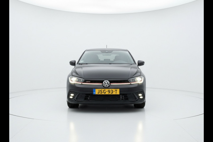Volkswagen Polo 2.0 TSI GTI TSI 210PK DSG GTI-SPORT IQ-LIGHT/PDC/CARPLAY FABRIEKS GARANTIE