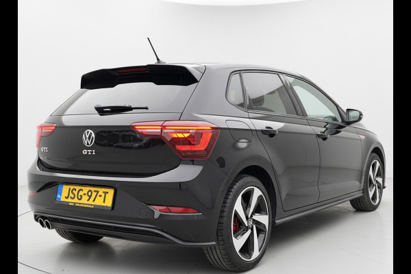 Volkswagen Polo 2.0 TSI GTI TSI 210PK DSG GTI-SPORT IQ-LIGHT/PDC/CARPLAY