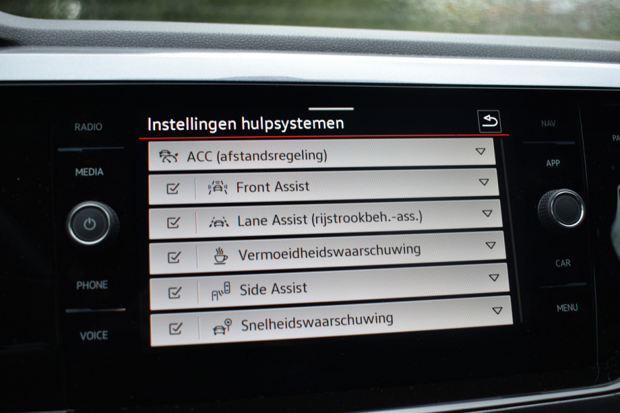 Volkswagen Polo GTI 2.0 TSI 210PK DSG STOELVERW VIRTUAL/IQ-LED/CARPLAY FABRIEKS GARANTIE