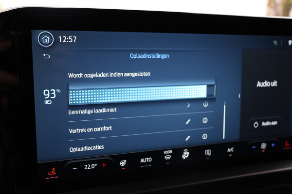 Ford E-Transit Custom 320 L2H1 Limited 65 kWh 218 PK | 328 KM Range | ACC | Blind Spot | L+R Schuifdeur | LED Koplampen + achterlichten | Stuur- en stoelverwarming | CarPlay | Camera | Zero Emission