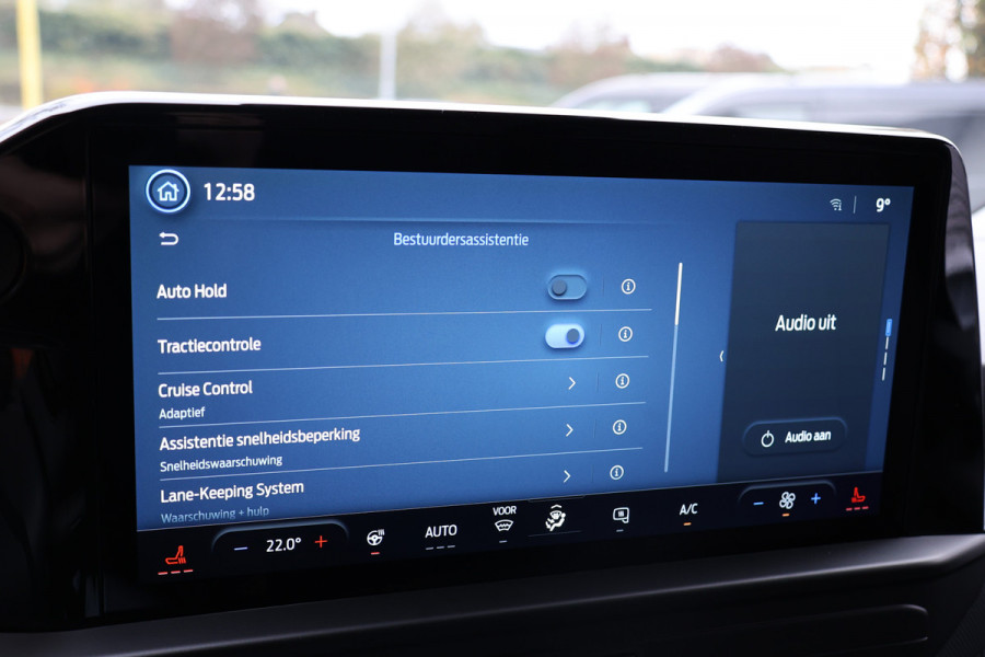 Ford E-Transit Custom 320 L2H1 Limited 65 kWh 218 PK | 328 KM Range | ACC | Blind Spot | L+R Schuifdeur | LED Koplampen + achterlichten | Stuur- en stoelverwarming | CarPlay | Camera | Zero Emission