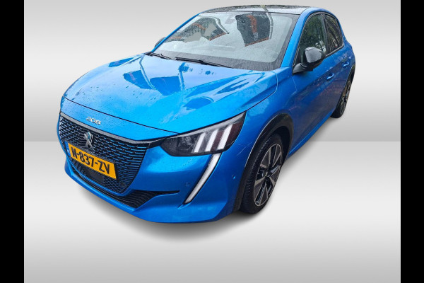 Peugeot e-208 EV GT 350 50 kWh / Panoramadak / Camera / Virtual Cockpit / Half leder / Navigatie / Keyless / Cruise Control / Dodehoek detectie