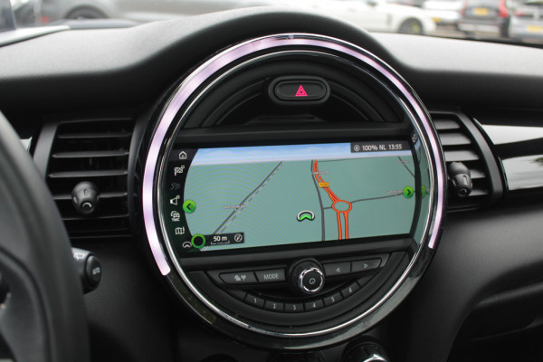 MINI Mini 1.5 Cooper 60 Years Edition / Panoramadak / Head-up / Leder / Harman Kardon / 17'' / Navigatie / DAB / Cruise Control