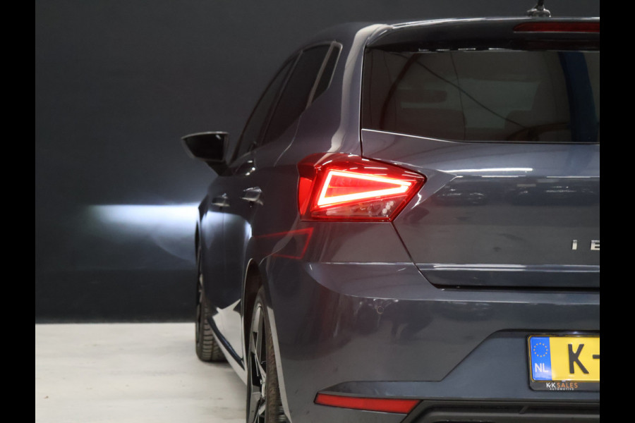 Seat Ibiza 1.0 TSI FR Business Intense Plus [ADAPTIVE CRUISE CONTROL, APPLE CARPLAY, ANDROID AUTO, ACHTERUITRIJCAMERA, PDC V+A, STOELVERWARMING, NIEUWSTAAT]
