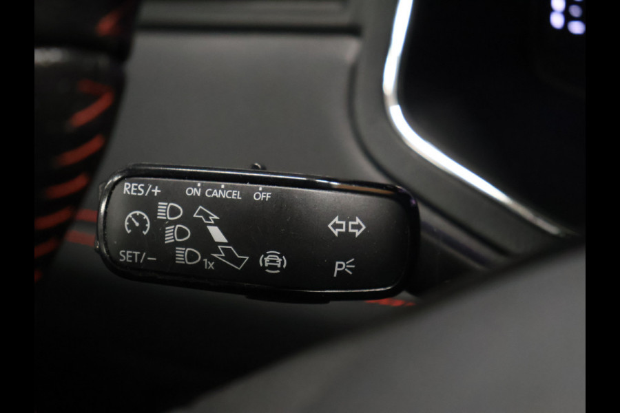 Seat Ibiza 1.0 TSI FR Business Intense Plus [ADAPTIVE CRUISE CONTROL, APPLE CARPLAY, ANDROID AUTO, ACHTERUITRIJCAMERA, PDC V+A, STOELVERWARMING, NIEUWSTAAT]