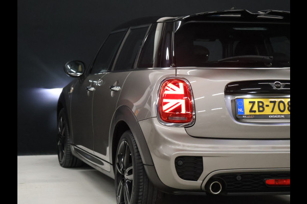 MINI Mini 1.5 Cooper JCW [APPLE CARPLAY, ANDROID AUTO, CRUISE CONTROL, PDC ACHTER, AUTOMATISCHE AIRCO, LICHTMETALEN VELGEN, LED KOPLAMPEN, NIEUWSTAAT]