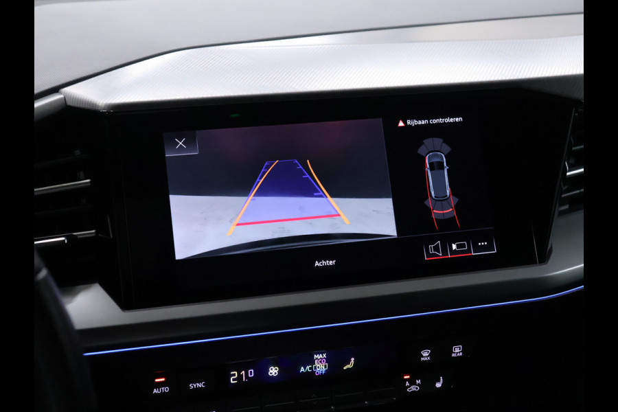 Audi Q4 e-tron 40 Advanced edition 77 kWh [ADAPTIVE CRUISE CONTROL, APPLE CARPLAY, ANDROID AUTO, SFEERVERLICHTING, ACHTERUITRIJCAMERA, PDC V+A, STOELVERWARMING, NIEUWSTAAT]
