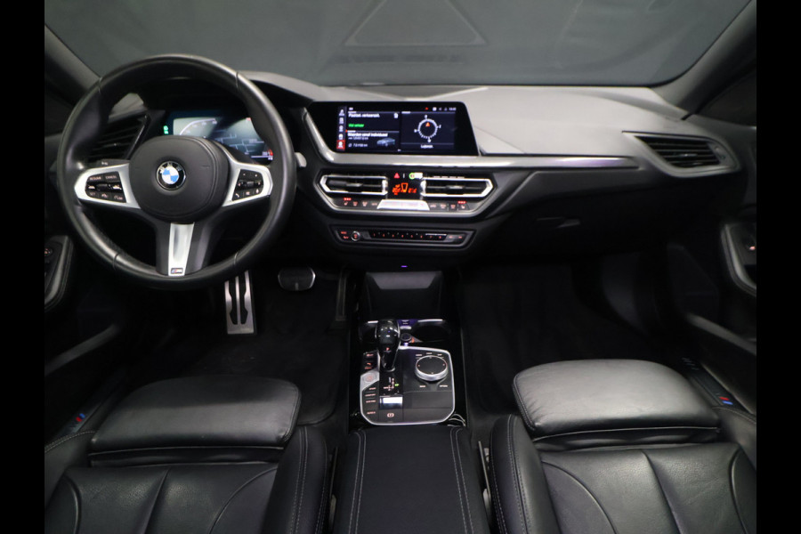 BMW 2 Serie Gran Coupé 218i High Executive Edition M Sport [ADAPTIVE CRUISE CONTROL, APPLE CARPLAY, ANDROID AUTO, PDC V+A, BMW LED, STOELVERWARMING, CLIMATE CONTROL, NIEUWSTAAT]