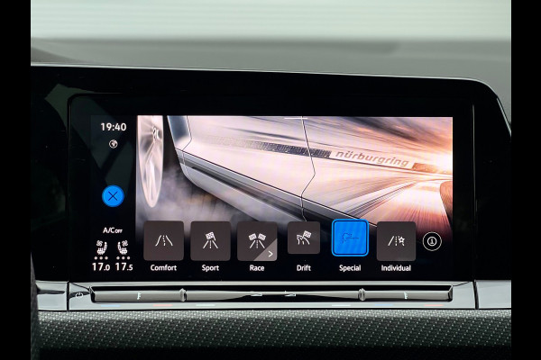 Volkswagen Golf 2.0 TSI 4Motion R Memory/H&K/Akra/Pano