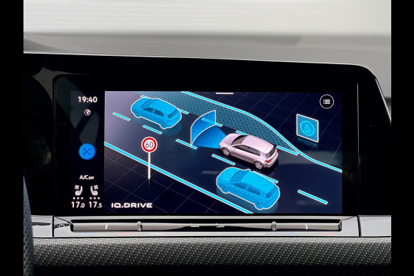 Volkswagen Golf 2.0 TSI 4Motion R Memory/H&K/Akra/Pano