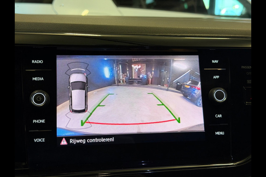 Volkswagen Polo 2.0 TSI GTI|PANO|BEATS|BOMVOL!