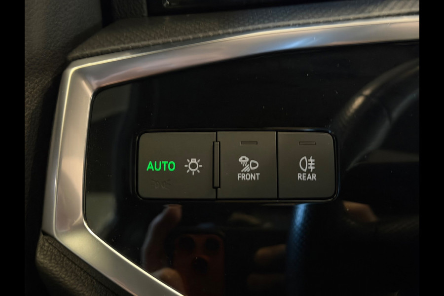 Audi Q3 Sportback 35 TFSI 3X S-Line|PANO|BLACK PAKKET|SFEER|