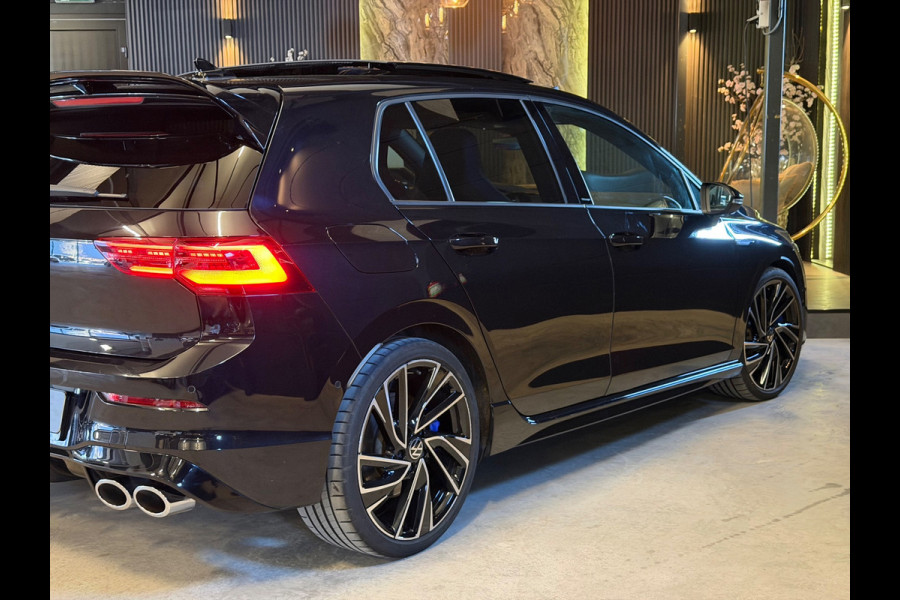 Volkswagen Golf 2.0 TSI R 4Motion|PANO|H&K|FULL OPTIONS