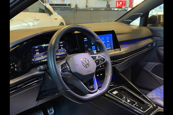 Volkswagen Golf 2.0 TSI R 4Motion|PANO|H&K|FULL OPTIONS