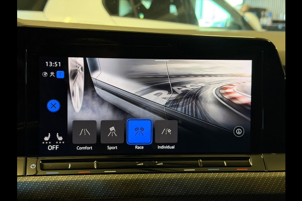 Volkswagen Golf 2.0 TSI R 4Motion|PANO|H&K|FULL OPTIONS