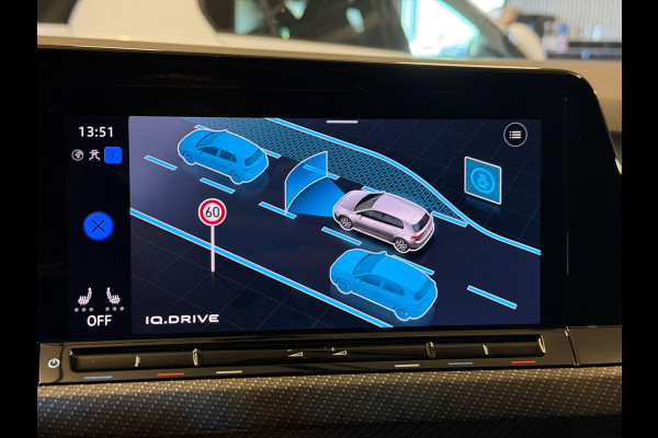 Volkswagen Golf 2.0 TSI R 4Motion|PANO|H&K|FULL OPTIONS