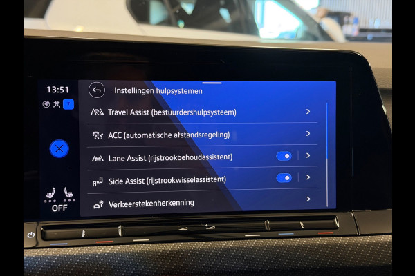 Volkswagen Golf 2.0 TSI R 4Motion|PANO|H&K|FULL OPTIONS