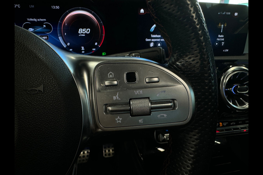 Mercedes-Benz CLA-Klasse 200 AMG Pano|Night|BTW|Sfeer|NAP